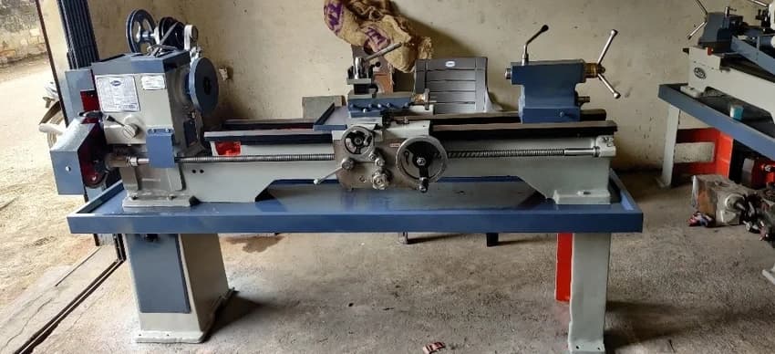 LLD-6 Light Duty Lathe Machine, Bed Width: 8.5"", Swing Over Bed: 11""