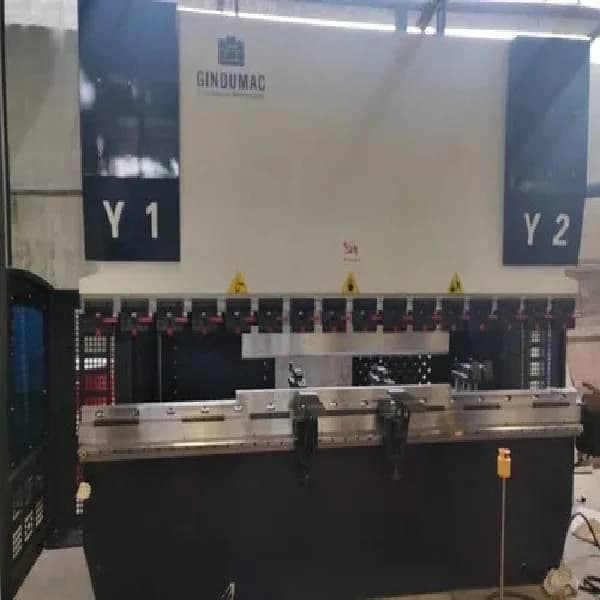 CNC Bending Machine