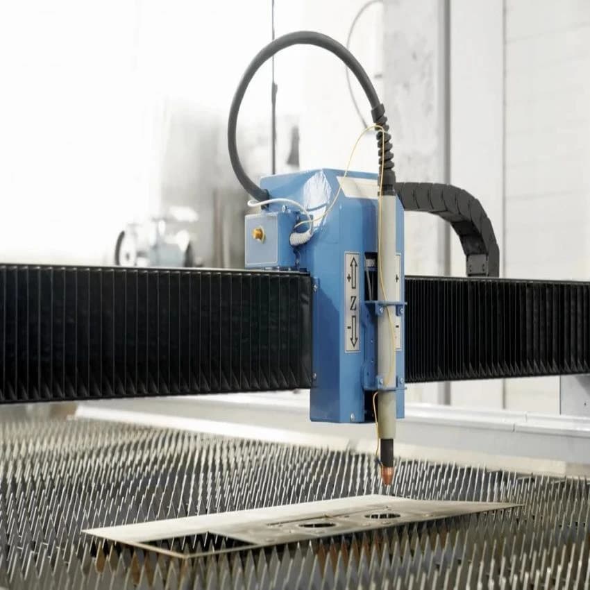 5HP Stainless Steel CNC Plasma Cutting Machine, 240V, Automation Grade: Semi-automatic