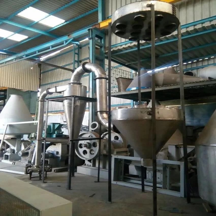 10 HP Cast Iron Microfiner Jet Mill, Capacity: 1 kg/Hr