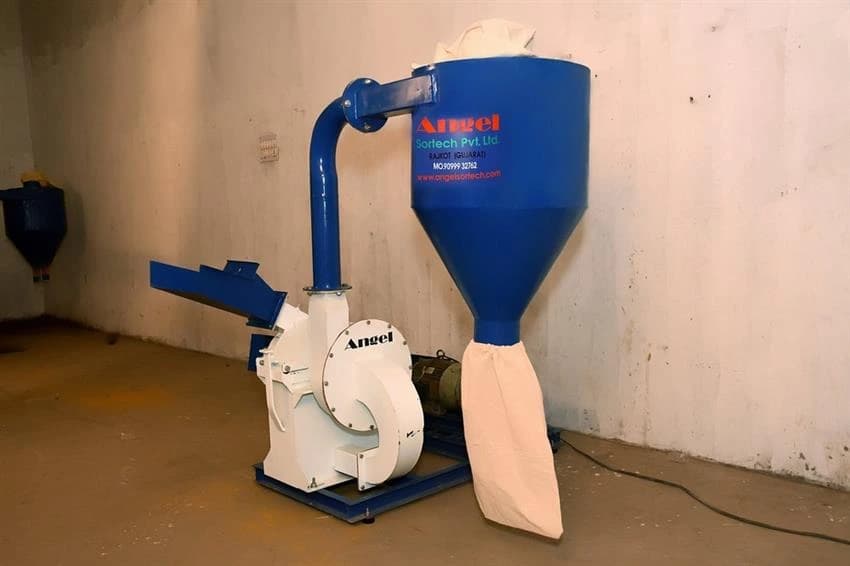 Automatic 5 HP Masala Pulverizer Machine, Three Phase, 50kg To 60kg Per Hour