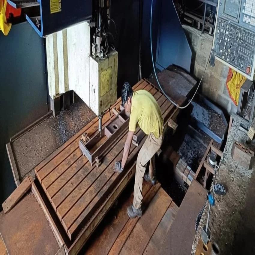 Aluminum 3 Meter Length Turning Job Work