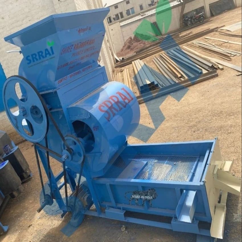 Automatic Painted Peanut Skin Removing Machine, Three Phase, 4 Ton Per Day