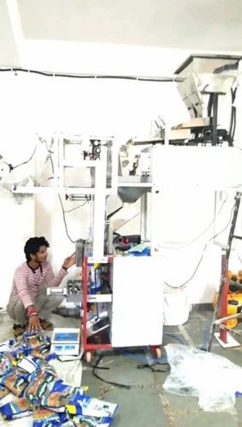 Automatic PACKING MACHINN Weighing FILLING Machines