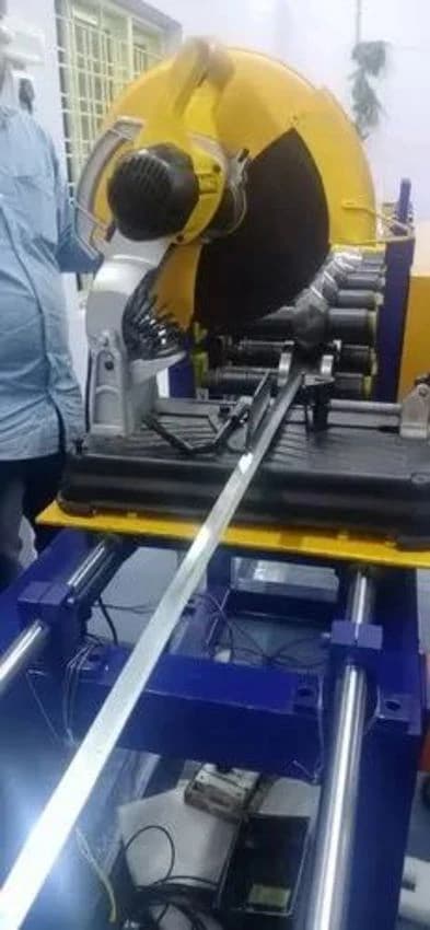 Mild Steel Ceiling Angle machine, For Construction, Size: 15 Mm To 30 Mm