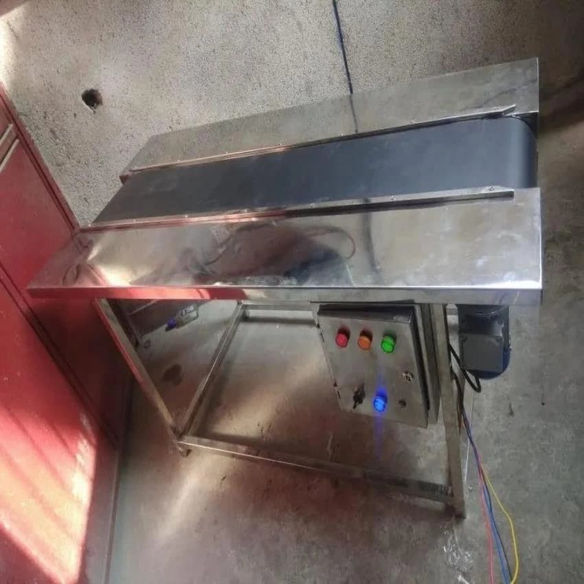 PVC Conveyor Belt And Packing Machine, Belt Thickness: 5 mm
