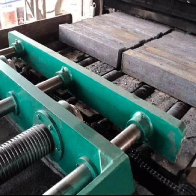 Hydraulic Furnace Pusher