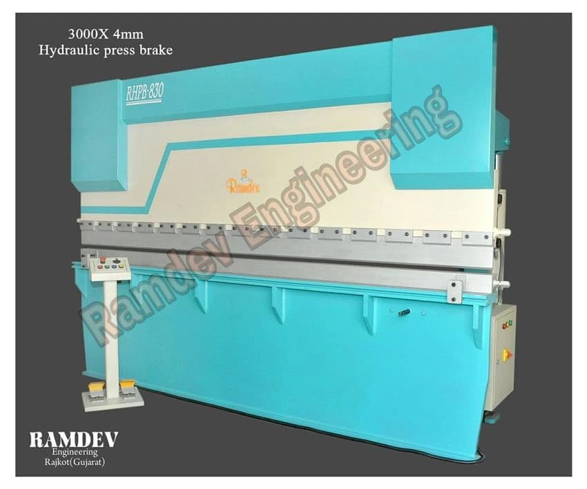 Hydraulic Press Brake, For Sheet Bending, Automation Grade: Semi-Automatic