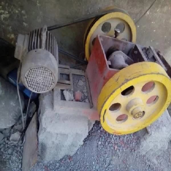 Crusher machine