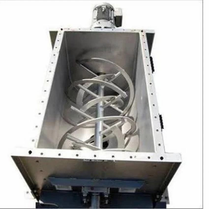 Ribbon Blender Mixer, Capacity: 200 liters