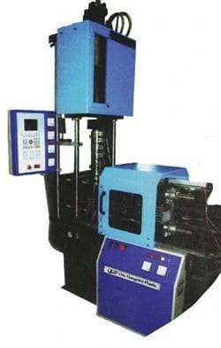 Vertical Screw Type Injection Molding Machine