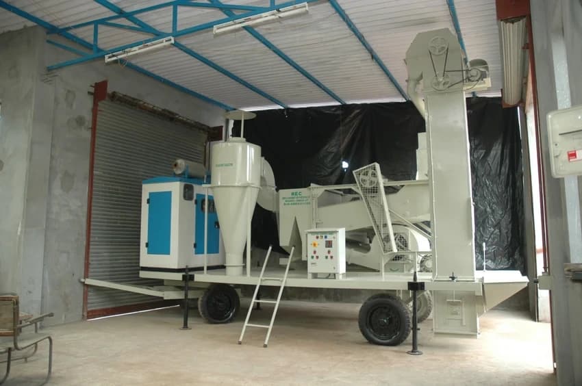 Mobile Seed Processing Machine