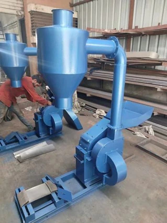 Semi Automatic Upto 3 HP Masala Pulverizer Machine, Up to 50 kg/hr, 30 Kg/hr