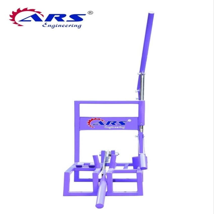For Commercial Manual Tender Coconut Cutting Machine, 100 Nuts/ Hour