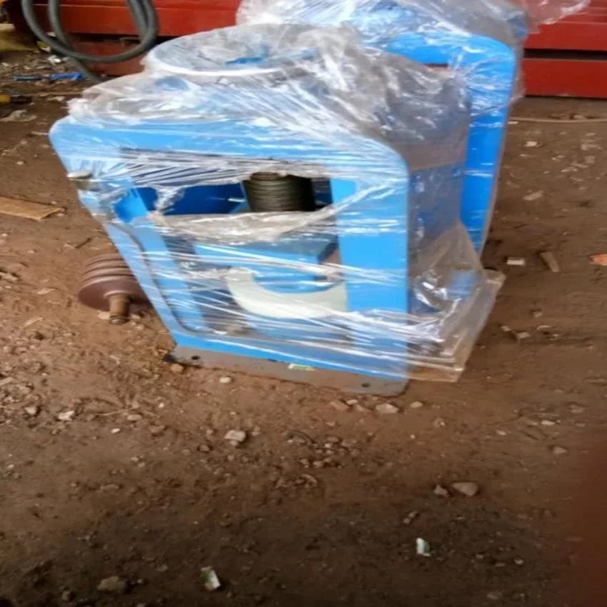 Hydraulic Cube Testing Machine Hand Operated