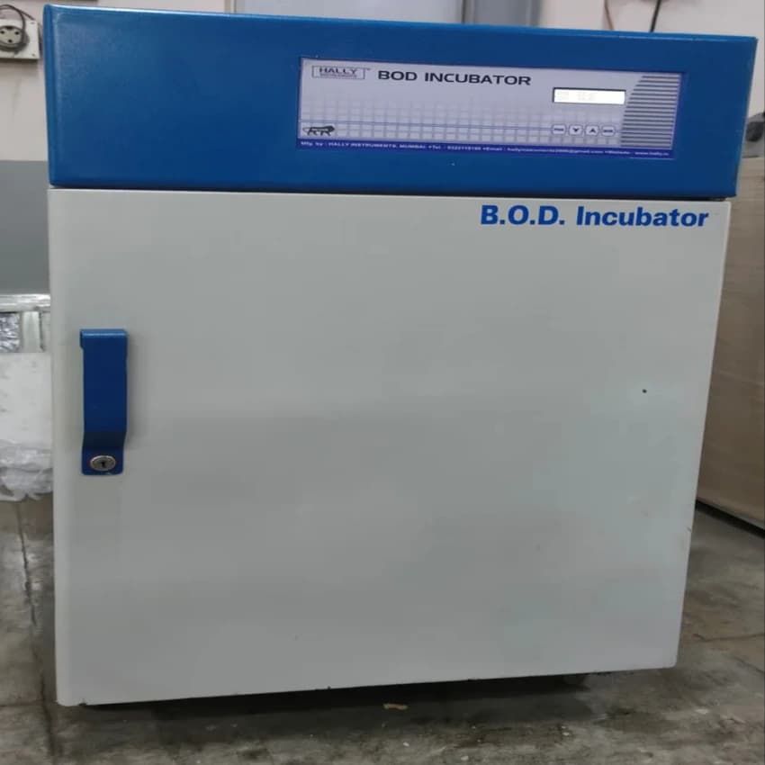 Parisa Technology B O D INCUBATOR