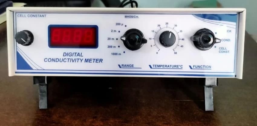 Digital Conductivity Meter, For Laboratory