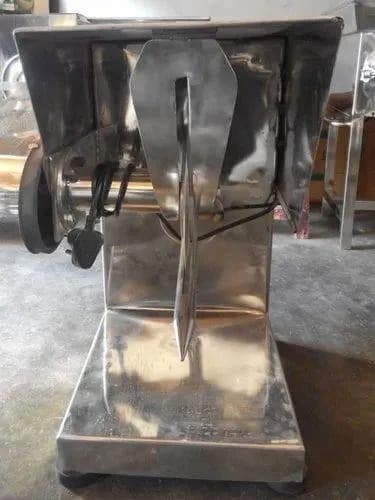 Manual Chicken Cutting Machine, 150 kg per hour, 0.5 hp