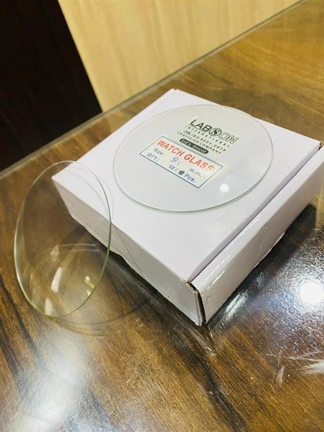 Transparent Labson Watch Glass, Thickness: 1.5 mm To 2 mm, Size/Dimension: 3.5"