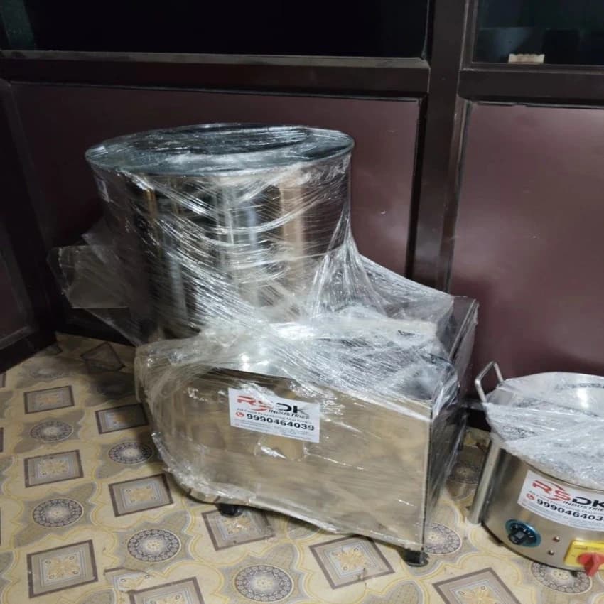 Automatic Stainless Steel Potato Piller Machine, Capacity(Kg/Hr): 10 kg/hr