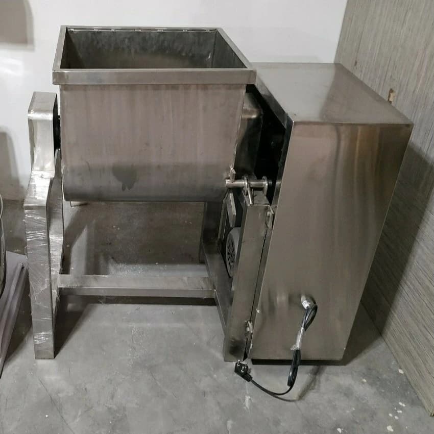 Water Industrial Ginger ( Vegetable fruits ) Washer, 100 Kg/hr