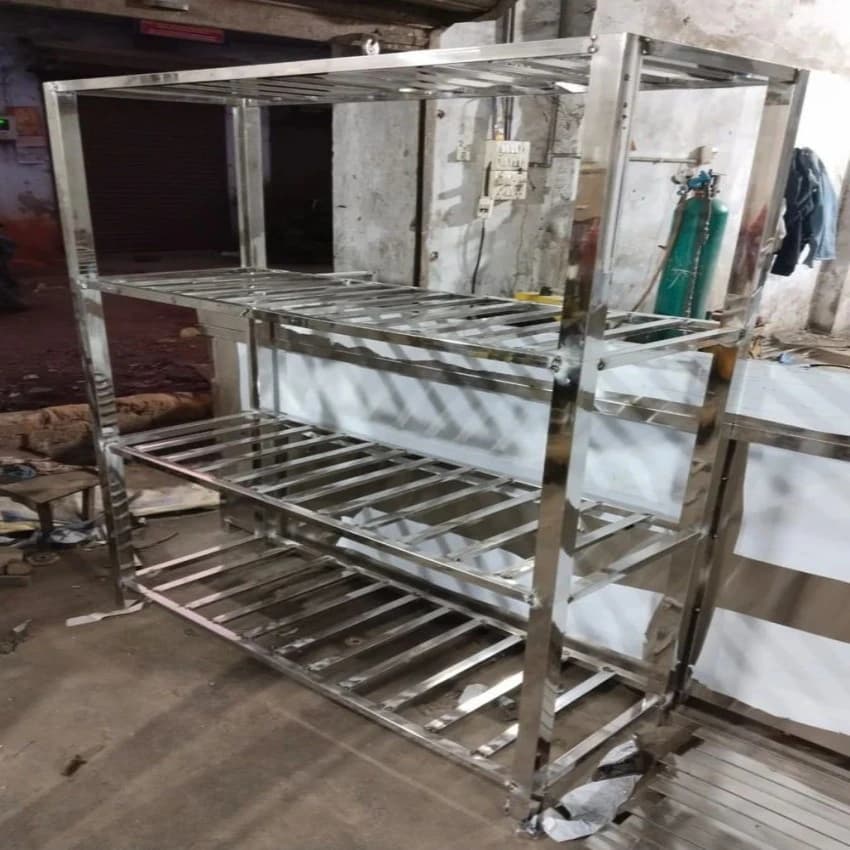 Square 4 Shelves Stainless Steel Dish Racks, Size/Dimensions: Standard