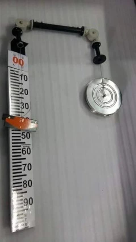 Kabir Magnetic Level Gauge, 100 mm