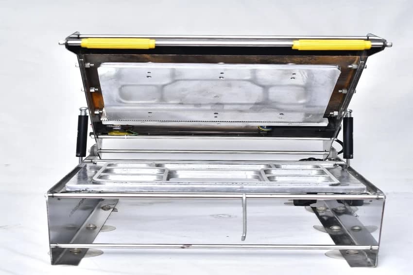 Stainless Steel + Silver 8 Portion Meal Tray Sealing Machine, Capacity: 100 thali /hours