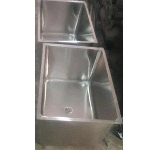 Silver Commercial Kitchen Sink,662 x 508 mm