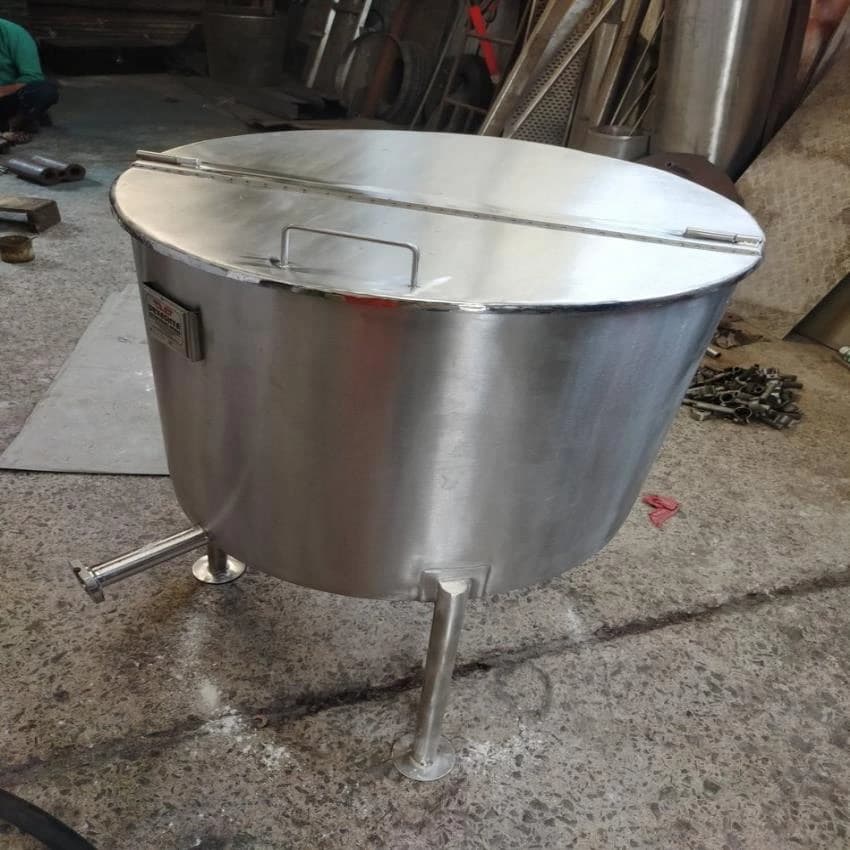 Ss 304 Vertical Storage Tank