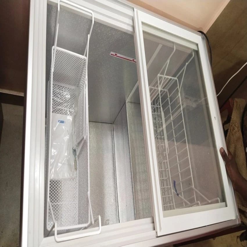 Blue star Glass top Freezer, 960 X 525 X 810, Refrigerant Used: R290