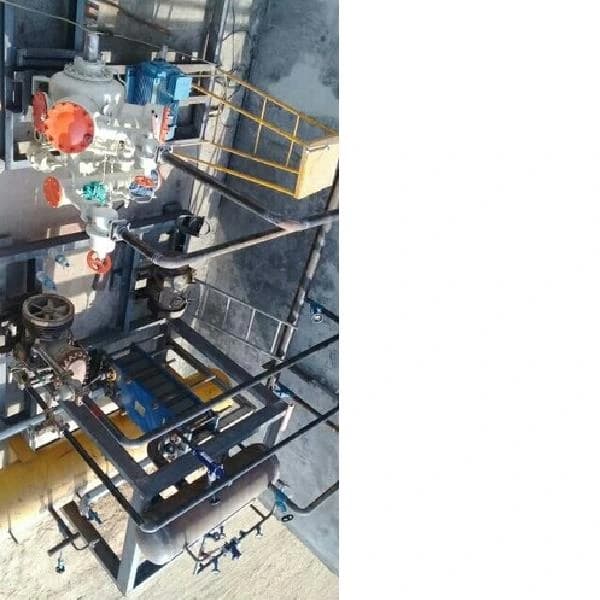 Ammonia ice and chilling plant