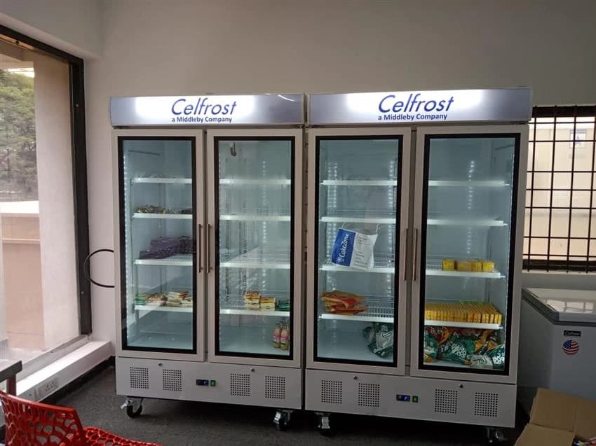 Upright showcase Freezer NFG 1000A