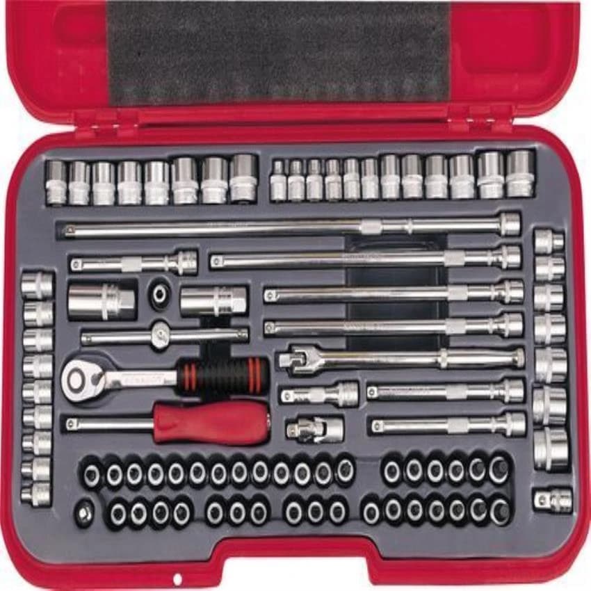 Socket Set