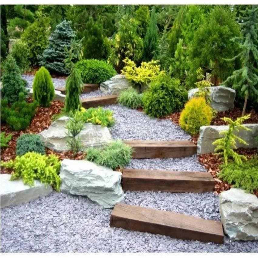 Front Yard Grass Landscape Design Services, Client Site, Coverage Area: 1000 to 3000 Square Feet