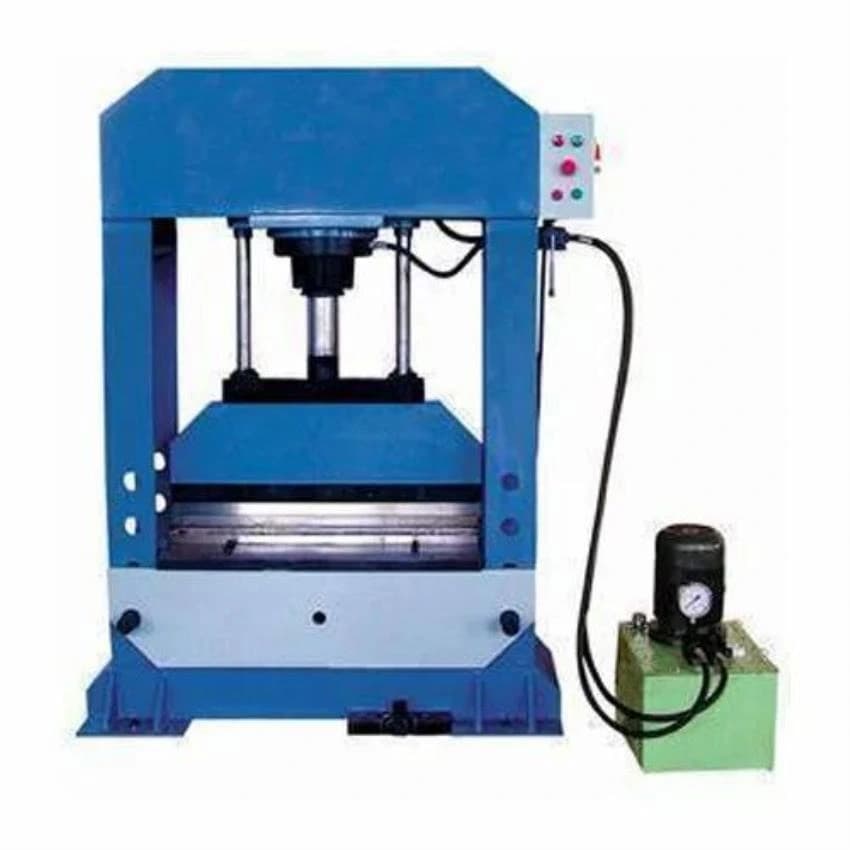 Kareliya Semi-Automatic Silver Coin Four Pillar Hydraulic Press Machine
