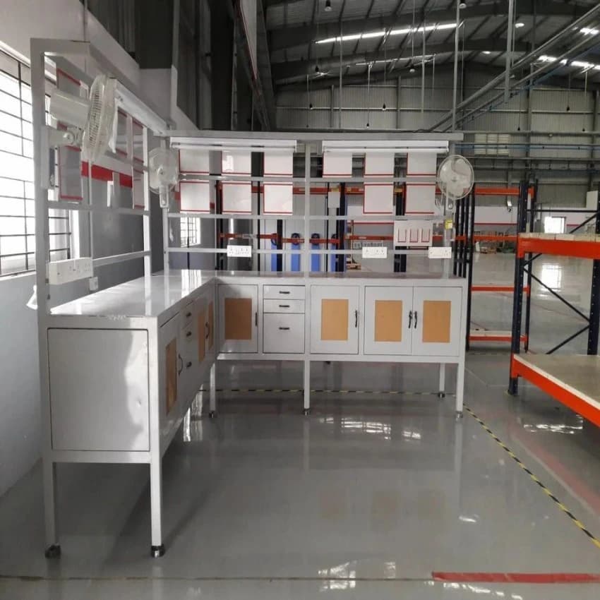Raw Material Inspection Workstation, Size: 10 X 3 Feet