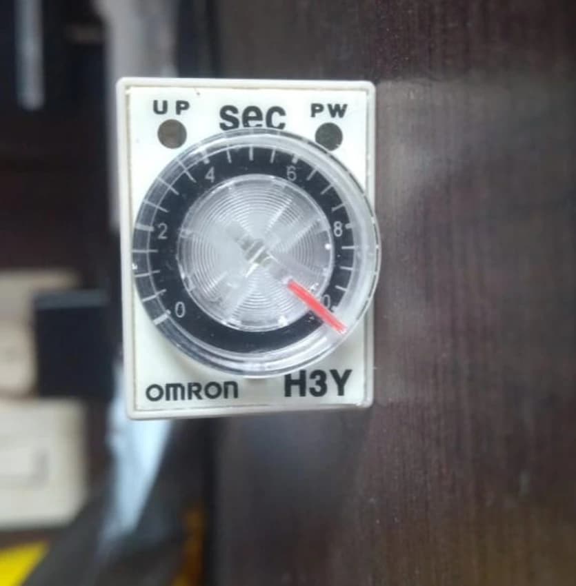 8 Pin Timer Omron