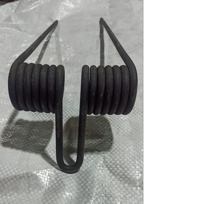 Spring Steel Cast Iron Heavy Agriculture Spring, Wire Diameter: 12 mm