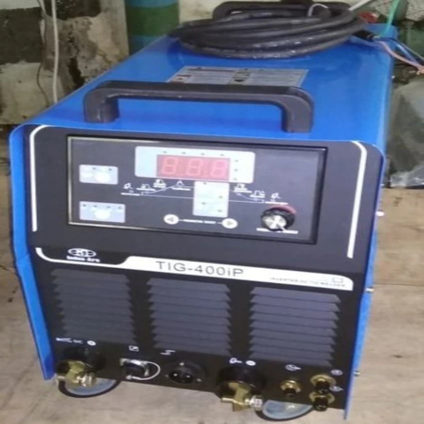 TIG 400p Welder