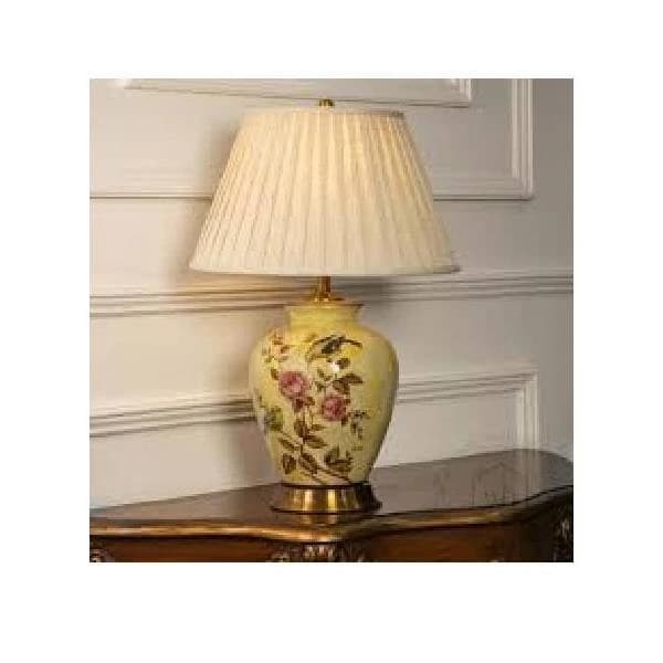 Decorative table lamp