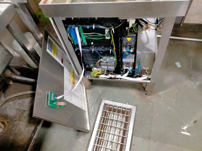 Installation Type: Freestanding Winterhalter Spare Parts, Water Consumption(Litre): 2.4