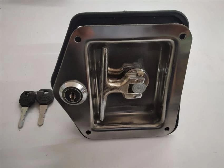 Stainelss Steel T Type Genset Canopy Lock, Grade: Ss 304, Chrome