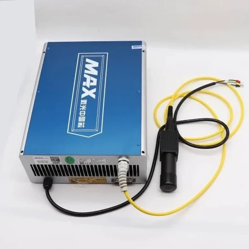 240 V 200 W Max Fiber Laser Source, Working Life: 100000 Hours, Beam Diameter: 0.5