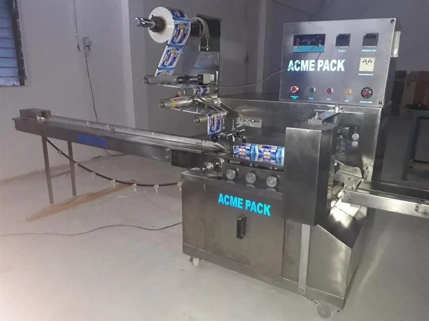 1 Phase Electric Scrubber Packing Machine, Capacity: 100, 2.5 KW