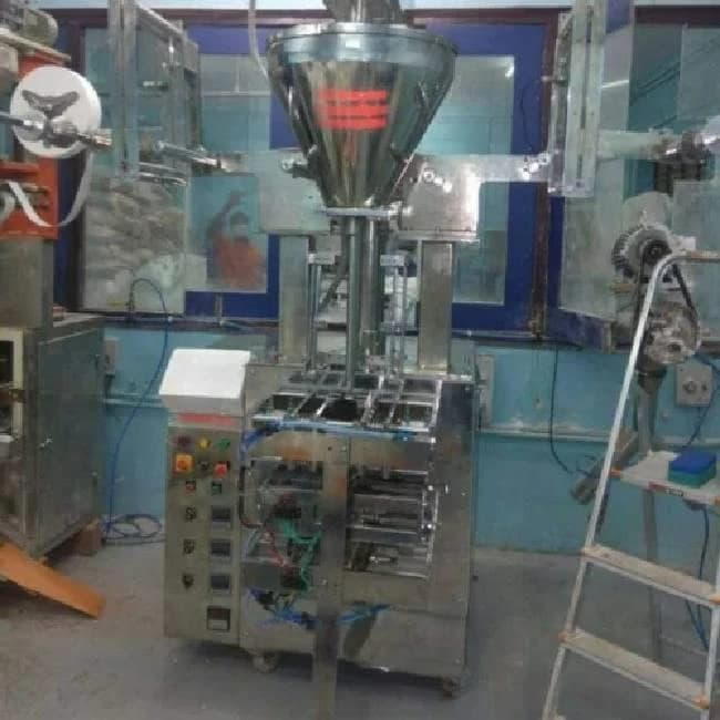 Centre Sealing Automatic Form Filling Machines, Capacity: 500-1000 pouch per hour