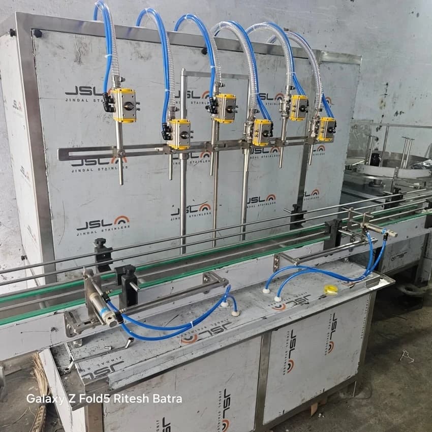 Six-Head Liquid Filling Machine