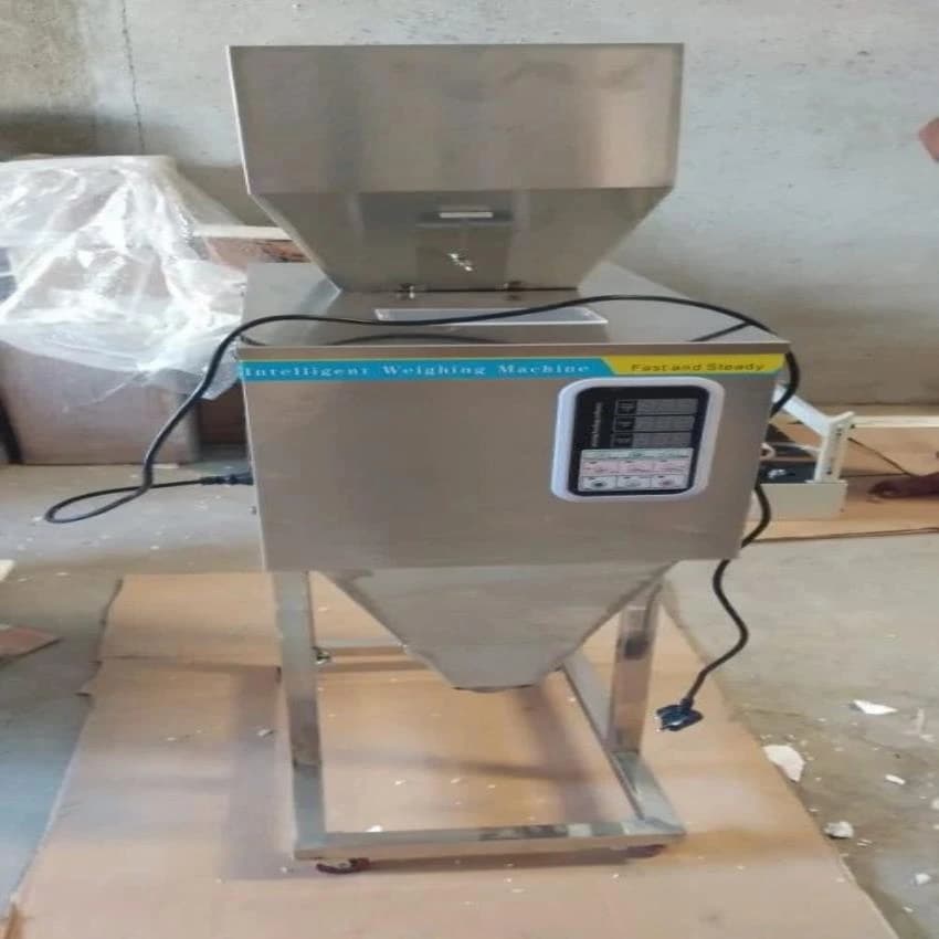 Digital Controlled Weigh Filler 1 Kg Capacity For Granules And Free Flowing Powder