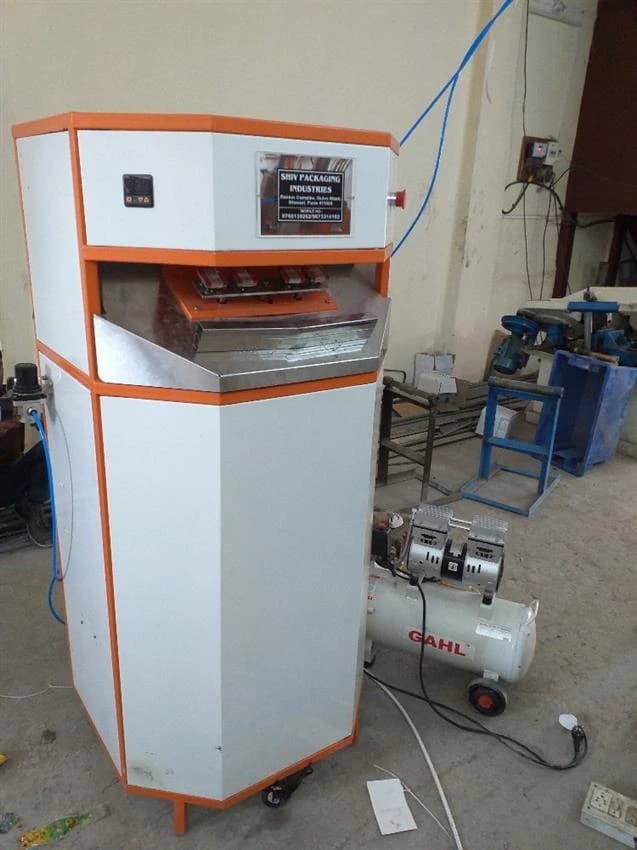 Shiv Semi-Automatic Stainless Steel Fruit Juice Packing Machine,