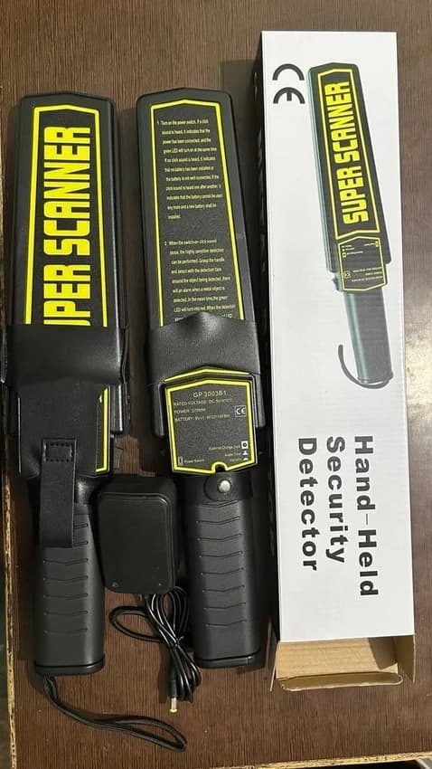 Hand-Held Metal Detector, 0.5 Meter
